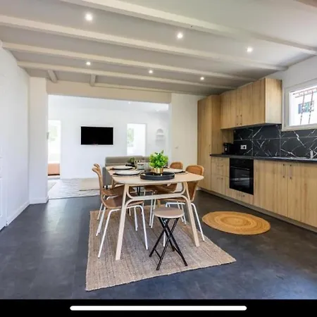 Maison A Deux Pas Du Port *