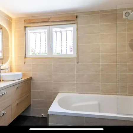 Maison A Deux Pas Du Port *