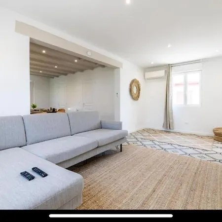 Maison A Deux Pas Du Port Apartment *